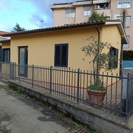 A Casa Di Amici Apartment Arezzo Luaran gambar